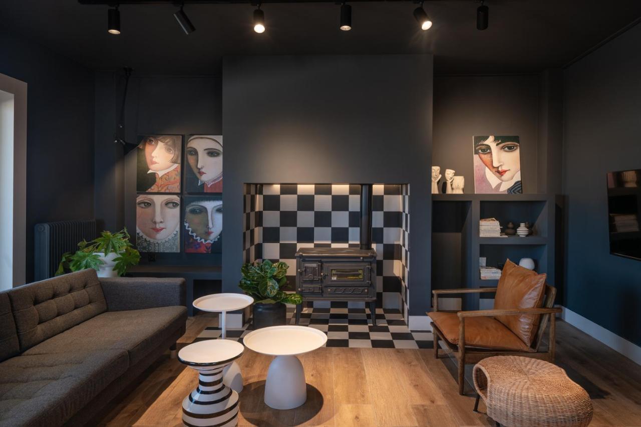 City'S Best-Kept Secret, Eclectic & Luxe Getaway Kalamata Zewnętrze zdjęcie