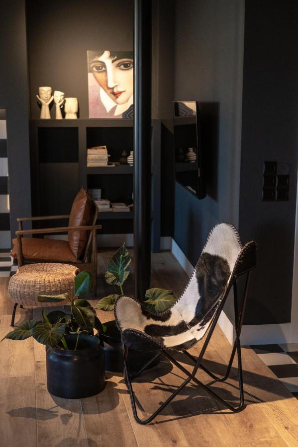 City'S Best-Kept Secret, Eclectic & Luxe Getaway Kalamata Zewnętrze zdjęcie